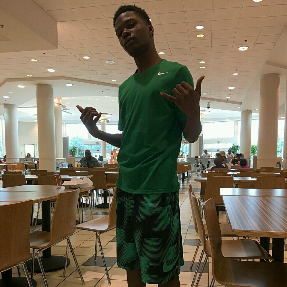 Meet your Posher, Marcus