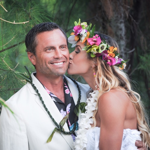 Meet your Posher, Danielle - Picture 2 of 8