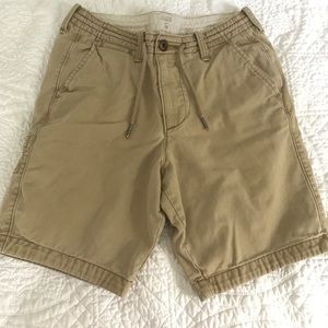 Hollister Classic Fit Boy Khaki Shorts