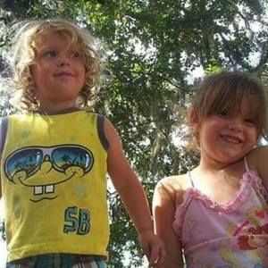 Meet your Posher, Dustin