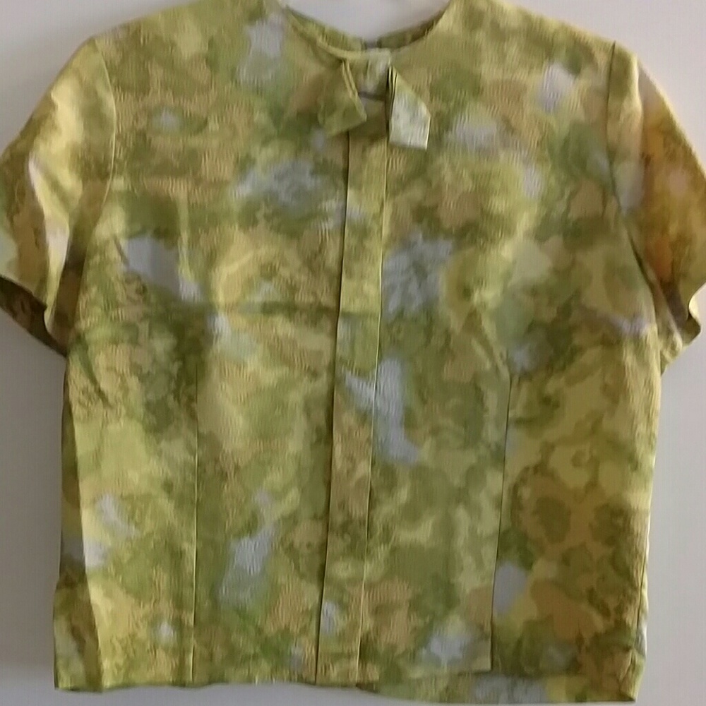 Vintage short sleeve blouse- green, yellow, & blue