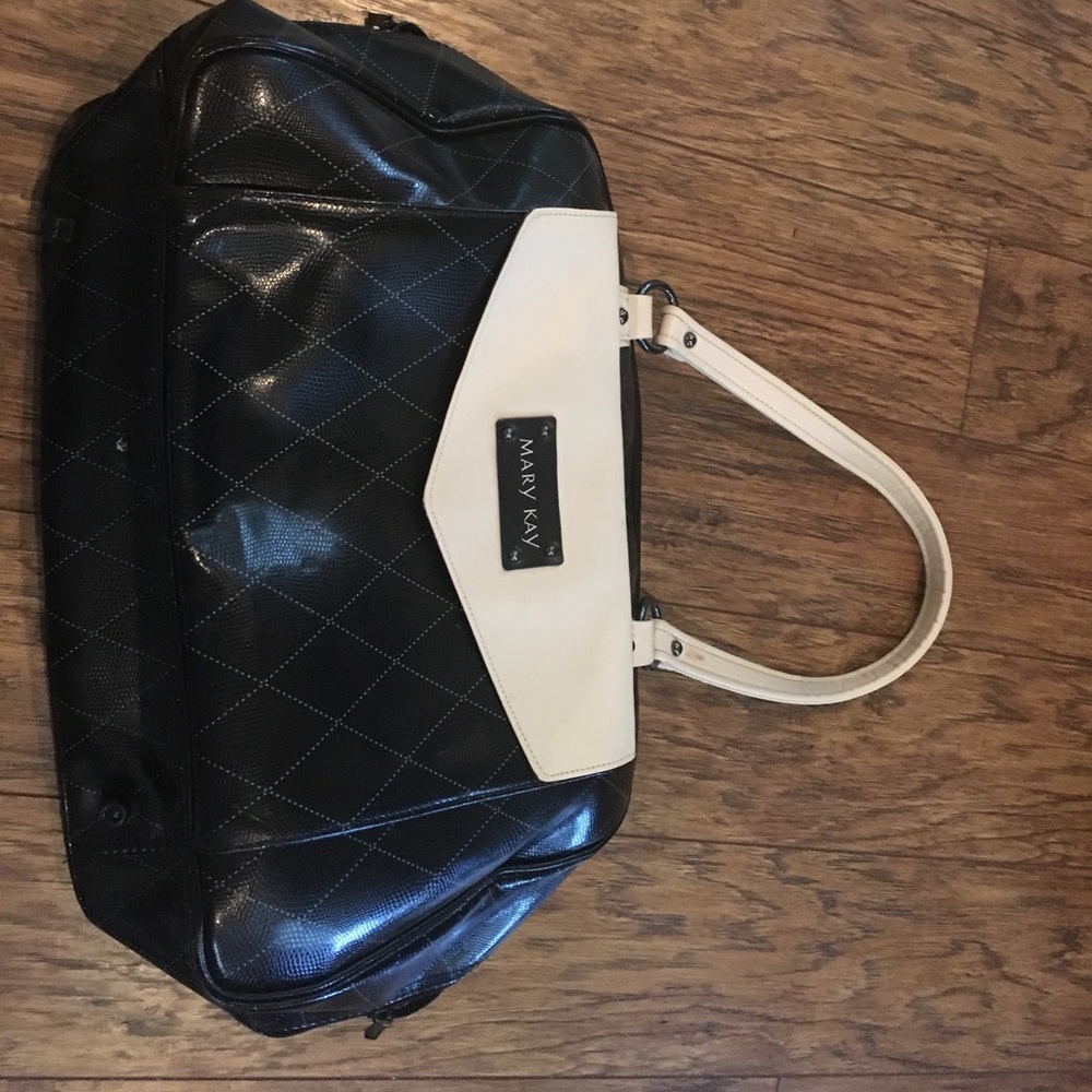 Mary Kay large make up bag/tote