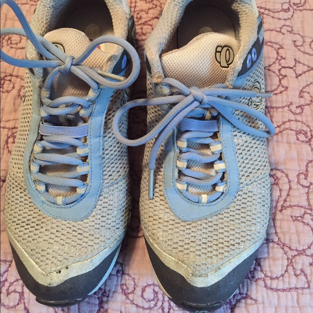 Pearl Izumi Spin shoes