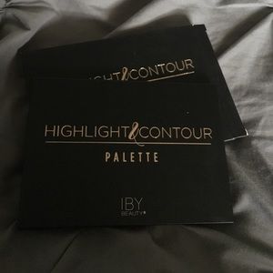 Highlight/ contour and concealer palette