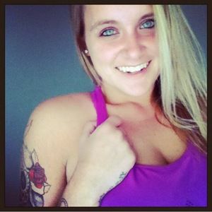 Meet your Posher, Julee