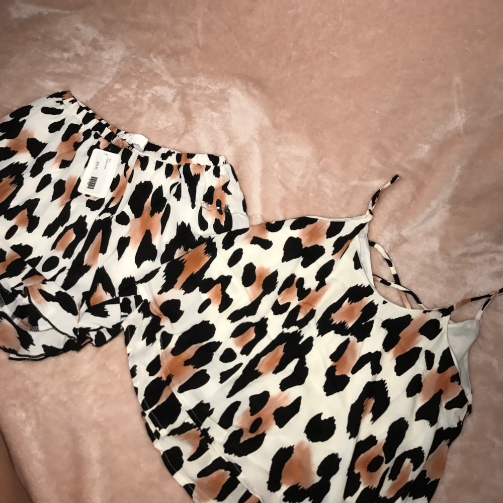 boutique (peach love) 2 piece set size small