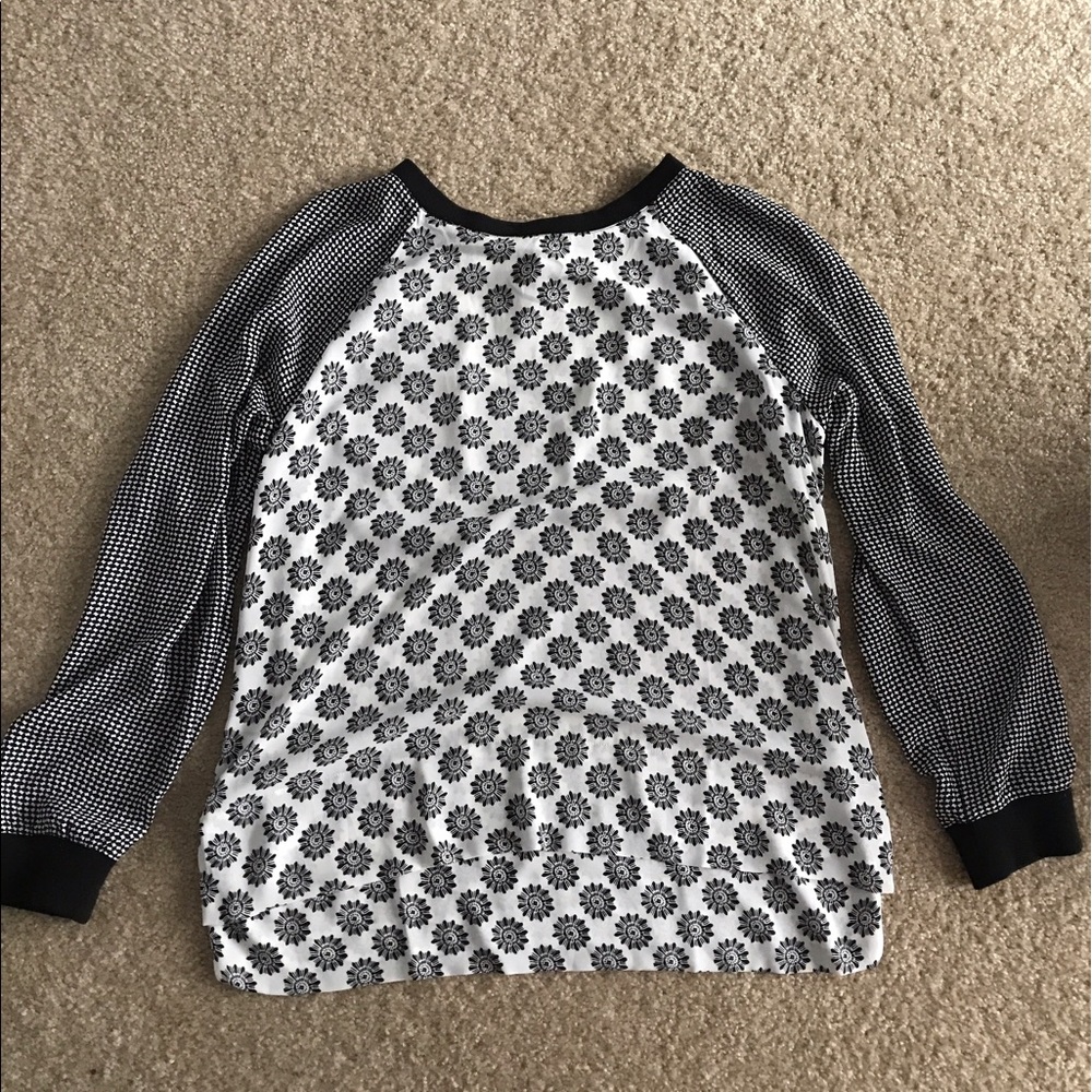Black and white patterned blouse
