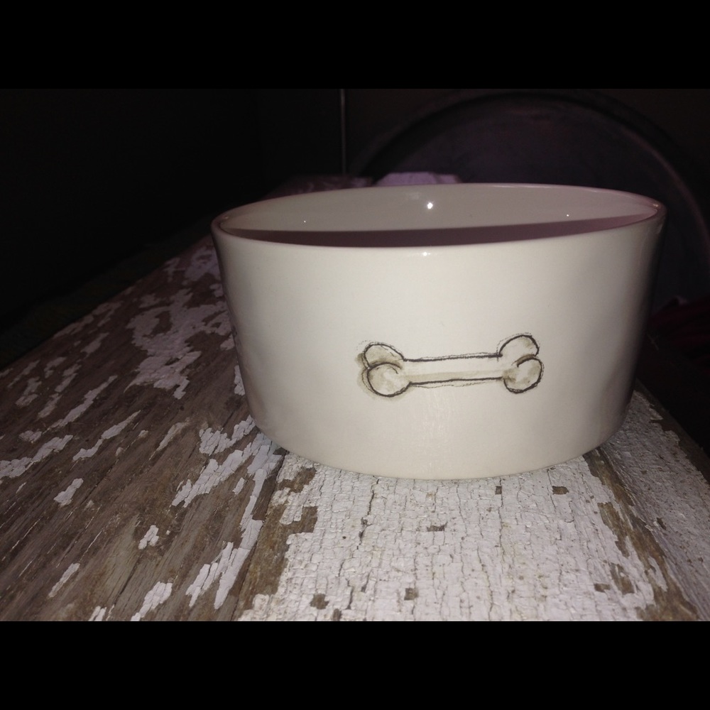 Rae Dunn dog dish