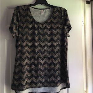 Lularoe Classic T NWOT 2x