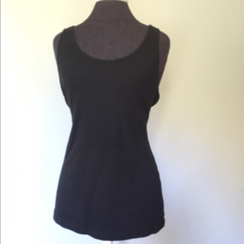 Gap black tank
