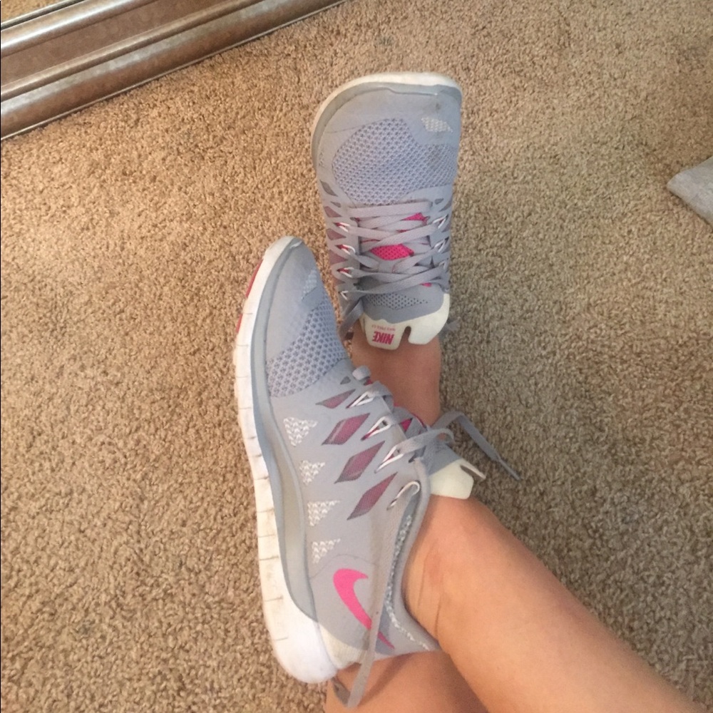 Nike Free 5.0 shoes