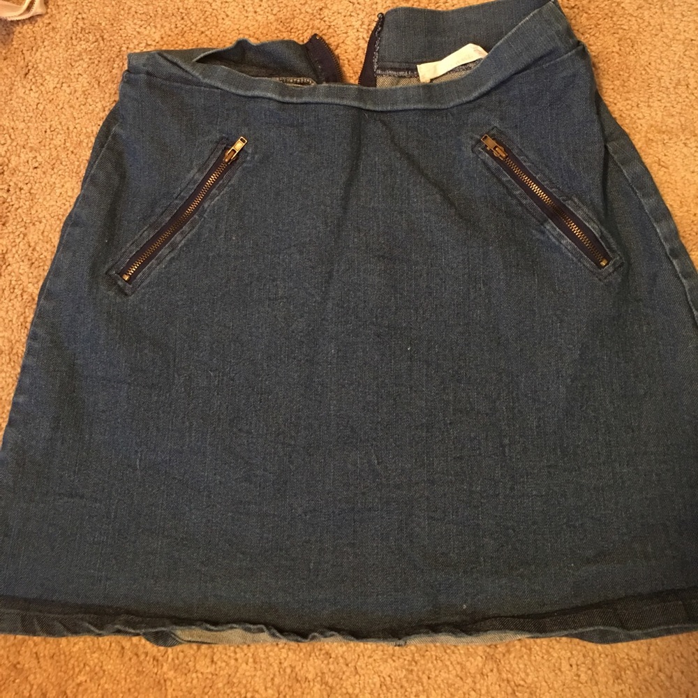 Denim skirt