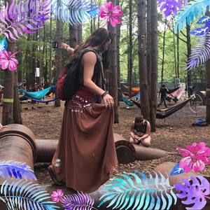 Meet your Posher, Chloe