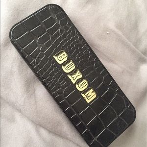 Buxom eyeshadow pallet