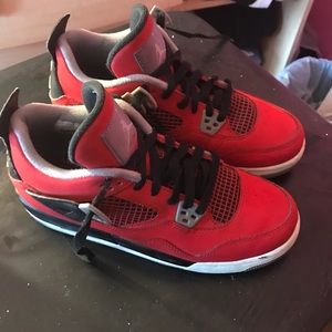 Jordan Toro 4s