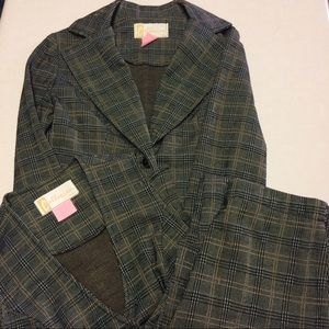 VINTAGE "Collegian" 3 piece suit VINTAGE "Collegian" 3 piece suit