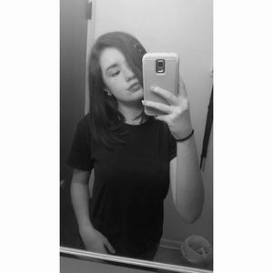 Meet your Posher, Azrielle