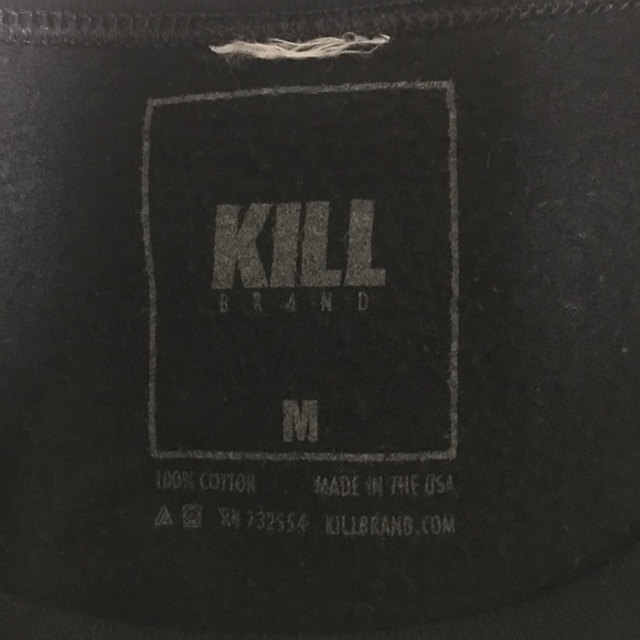 ❌❌SOLD❌❌ Black Graphic Crew Neck - Picture 2 of 2