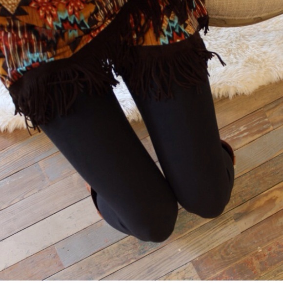 💥 LAST ONE 💥 Black Soft Leggings - Picture 3 of 8