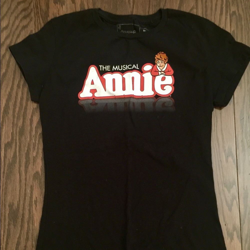 ANNIE The Musical Broadway Official T-Shirt