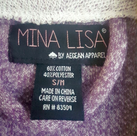 Robe - Picture 3 of 3