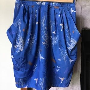 Brand new H&M pencil skirt with beautiful print!