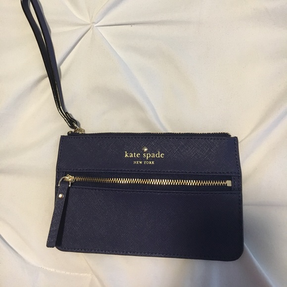 kate spade Handbags - Navy Kate Spade wristlet - NWOT