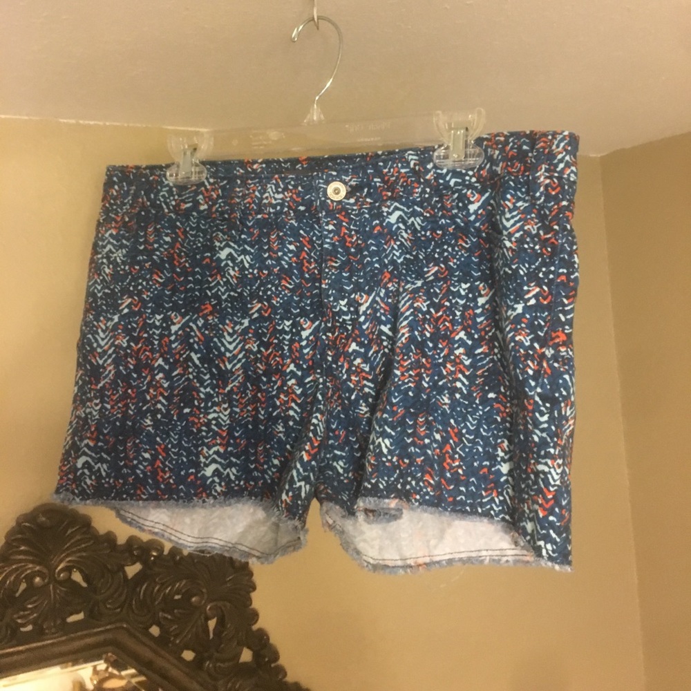 Levi's Summer print shorts