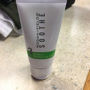 Rodan fields soothe 3