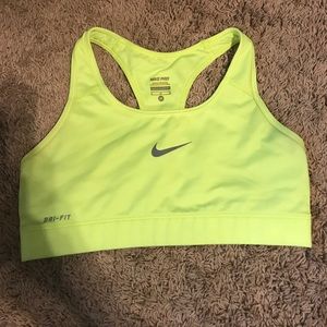 Nike bra (M)