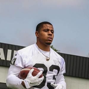 Meet your Posher, Deandre