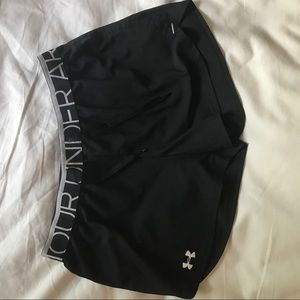 Under Armour running short