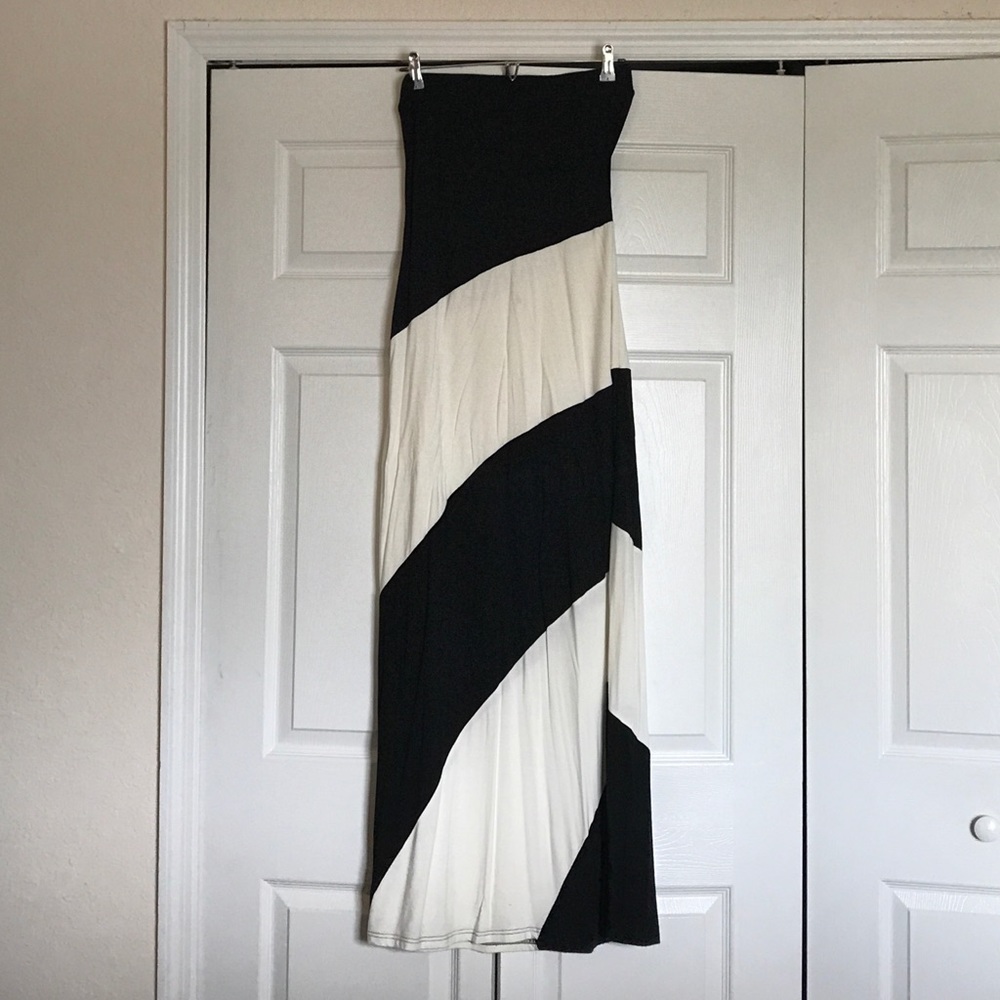 Strapless maxi dress