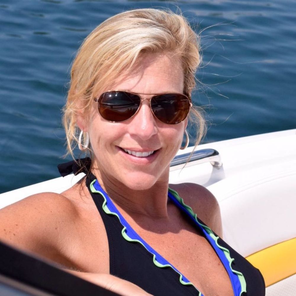 Meet your Posher, Christy