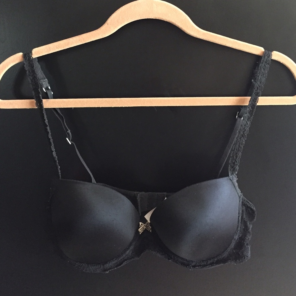 Black Victoria's Secret Bra
