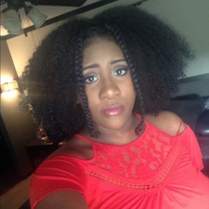 Meet your Posher, Jaundra