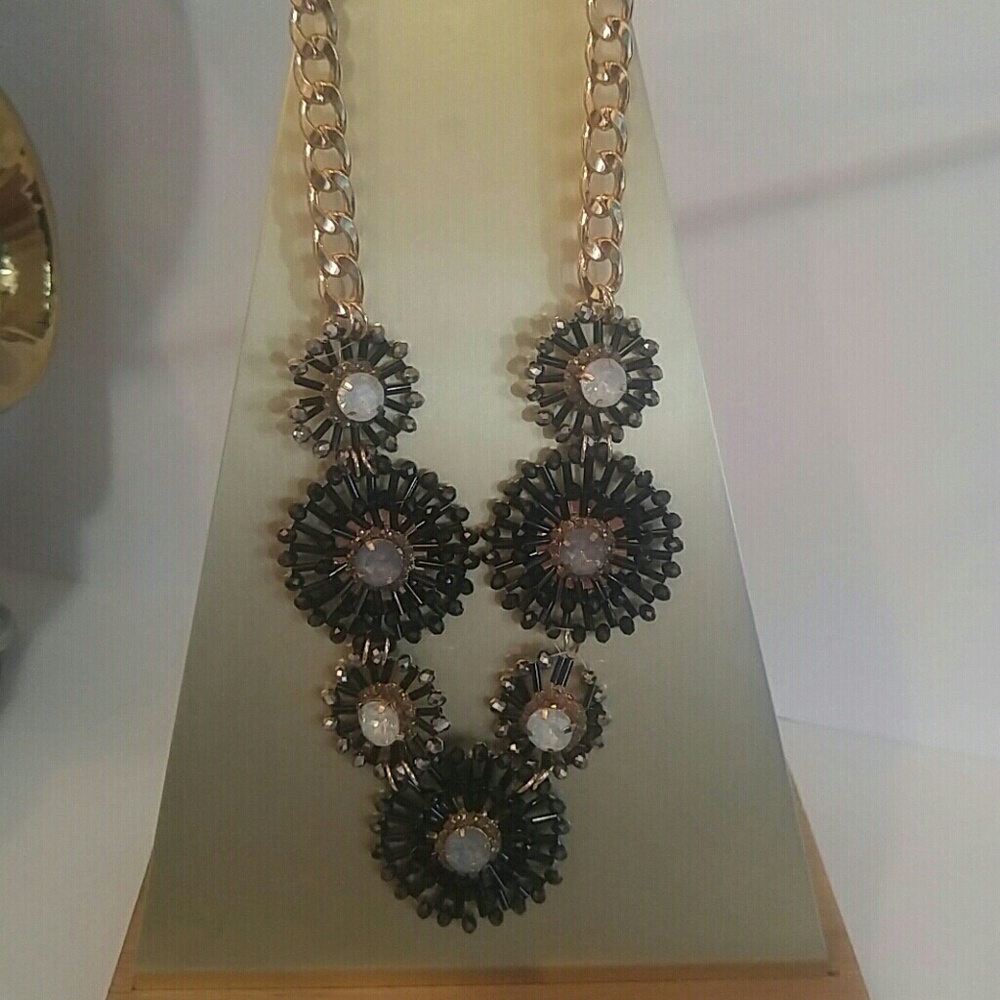 Beaded Flower Bib Necklace