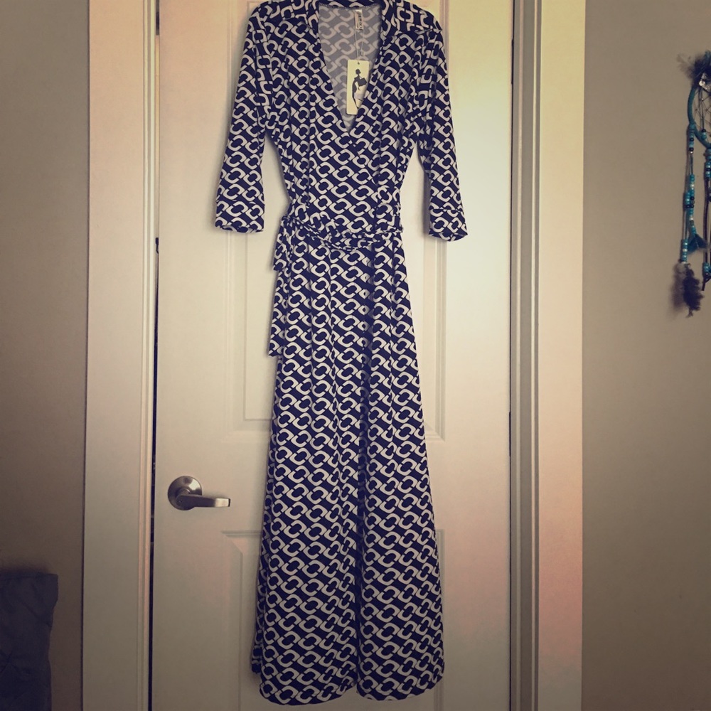 NWT Black and white dress 🖤