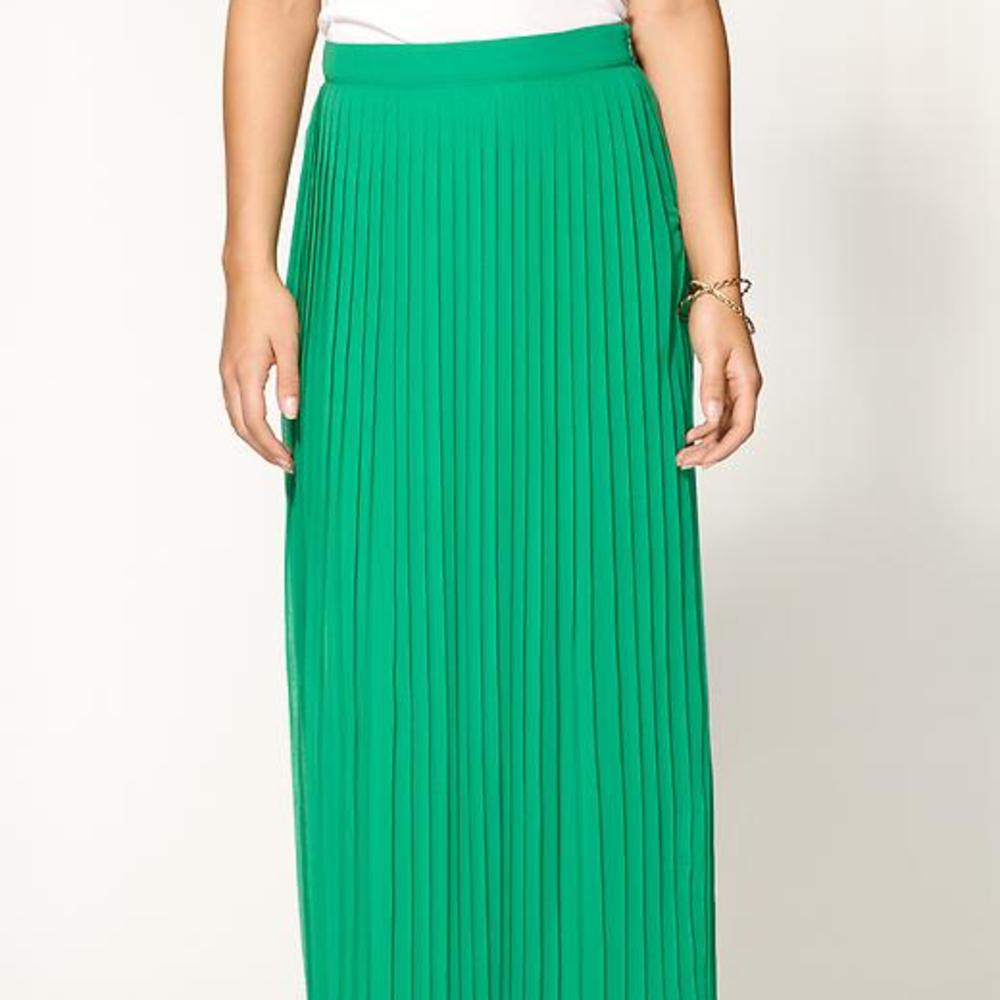 Green Pleated Maxi Skirt - Size Small