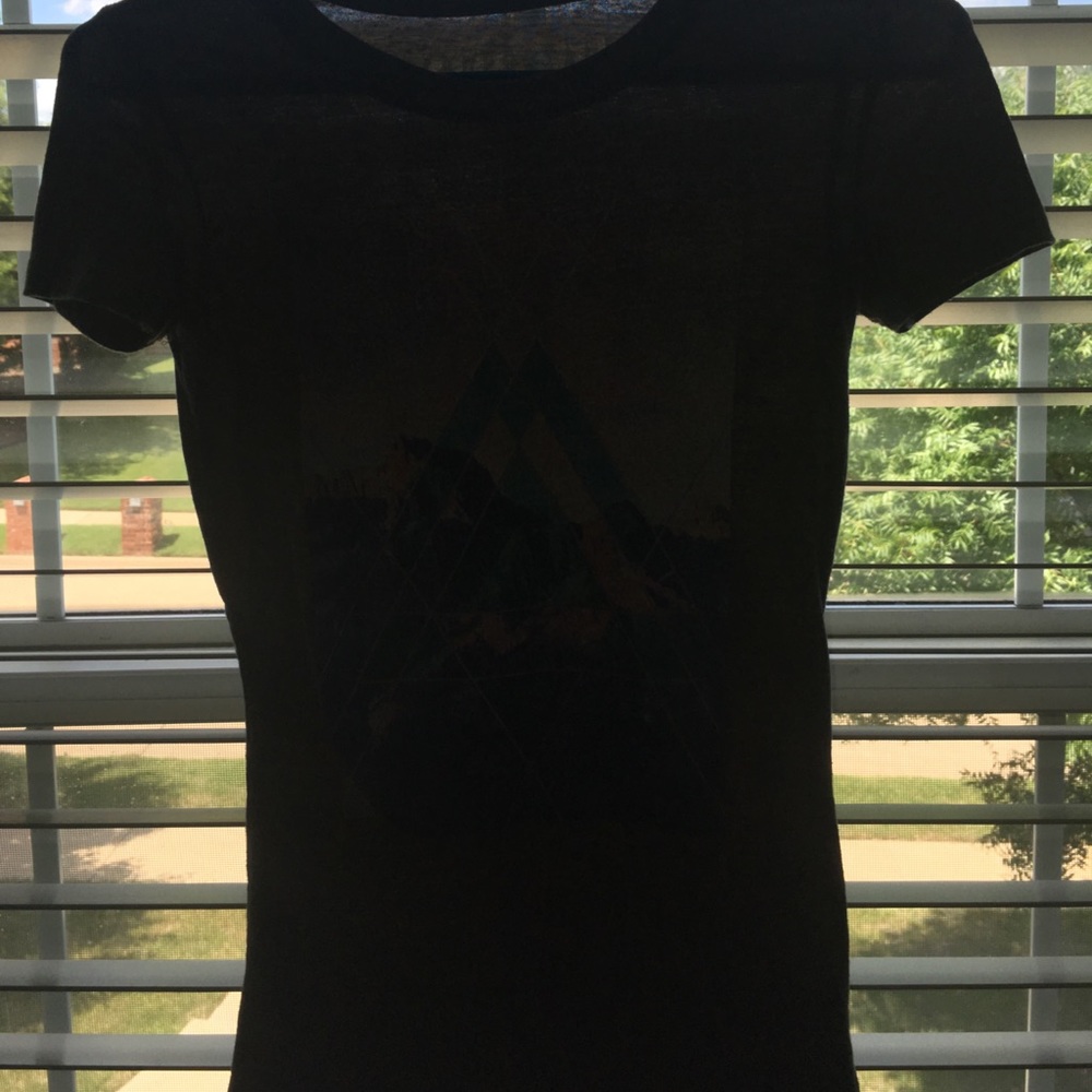 Grey Aeropostale tshirt
