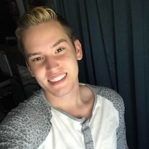 Meet your Posher, Brandonscott