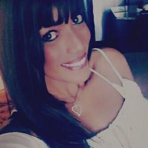 Meet your Posher, Yvette