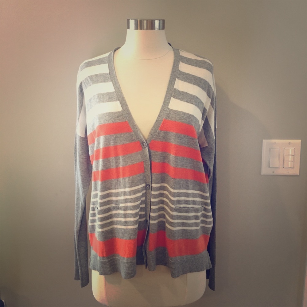 ⭐️NWT⭐️ C&C California button up cardigan