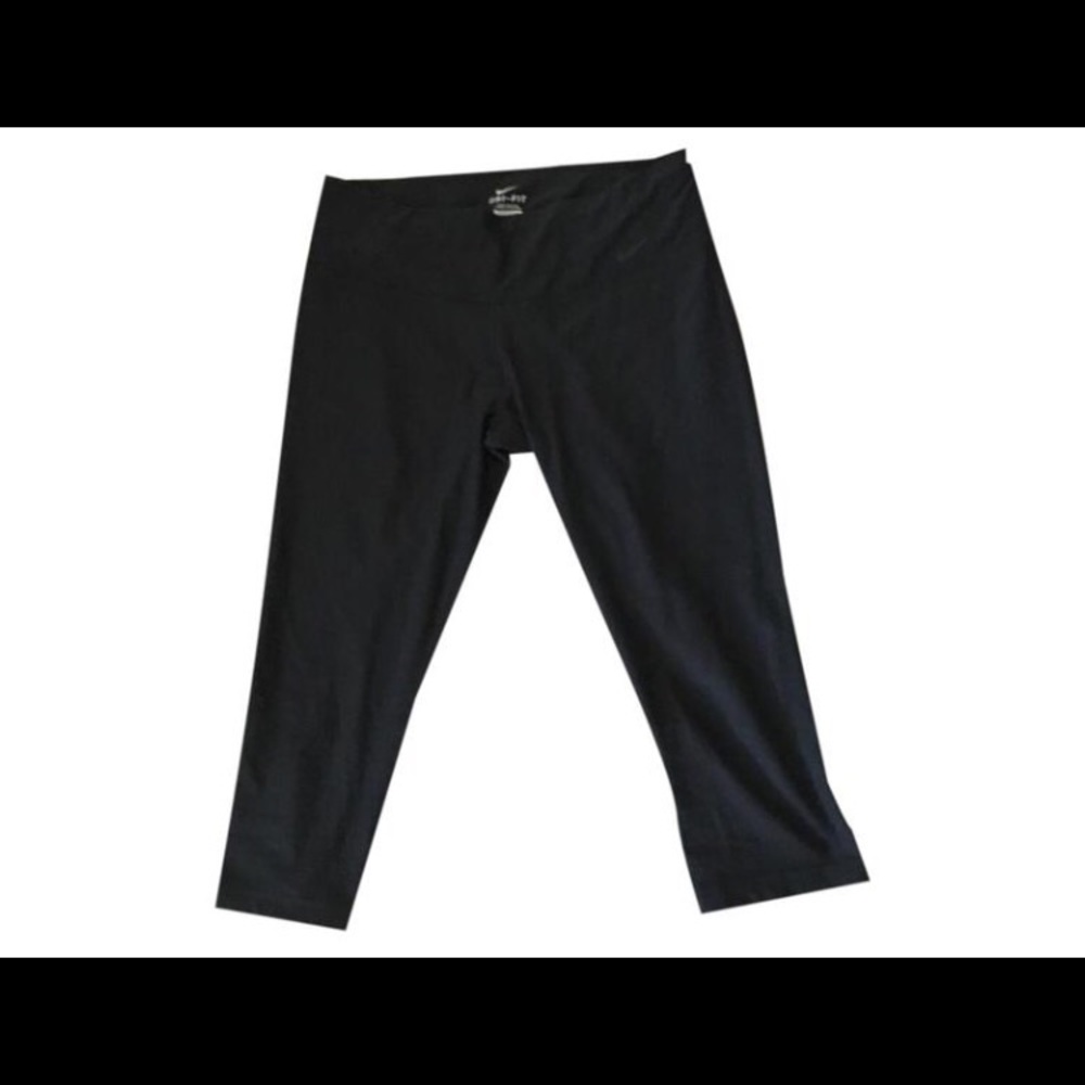Nike capris