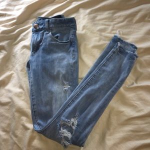 Like new distressed jeggings!