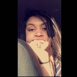 Meet your Posher, Cynthia