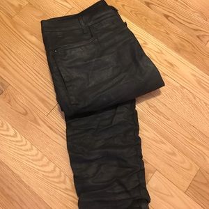 Staq 3D Tapered Jeans