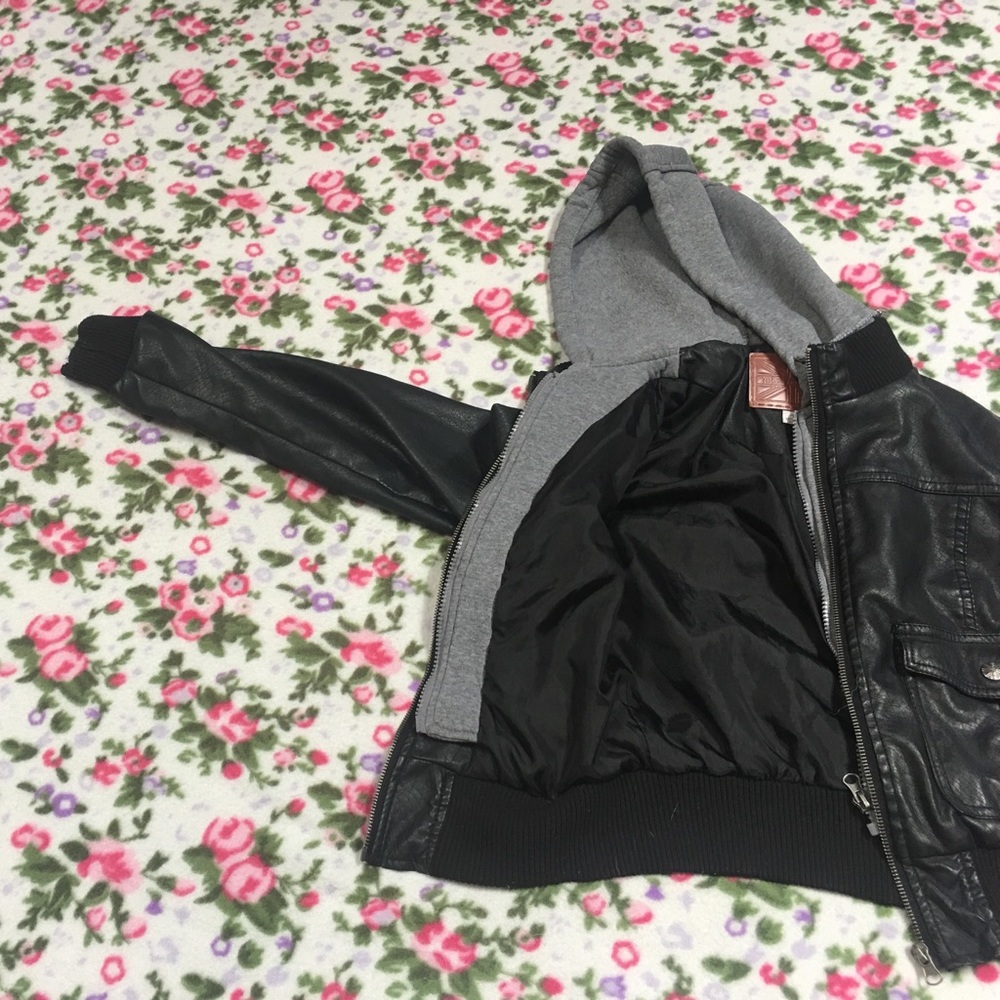 Jacket - Picture 2 of 2