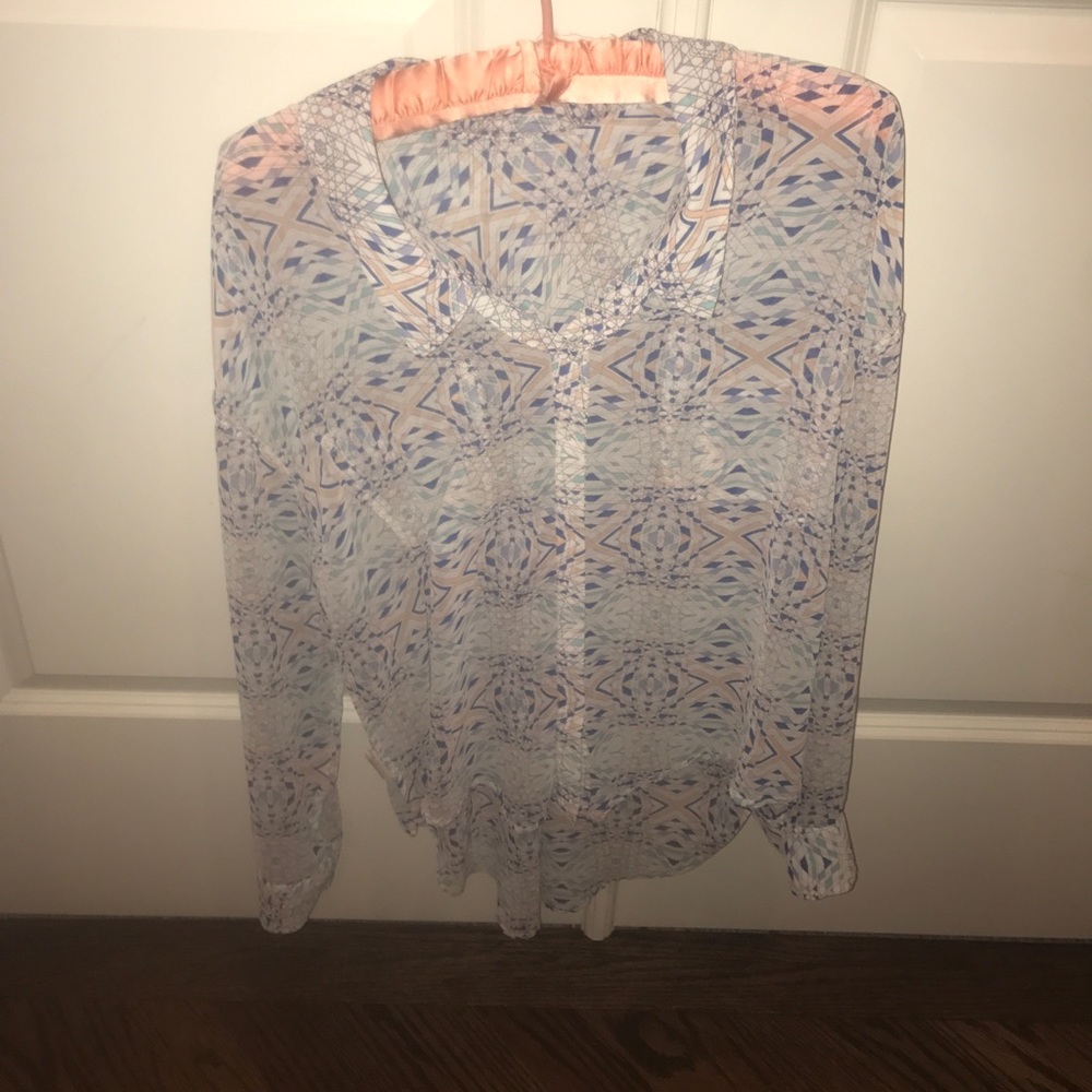 Light weight, cute design, button up