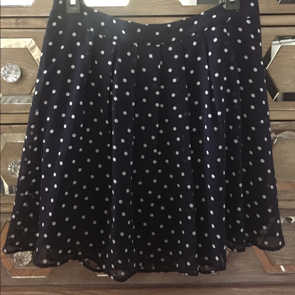 Navy and white poka dot skirt from oldnay